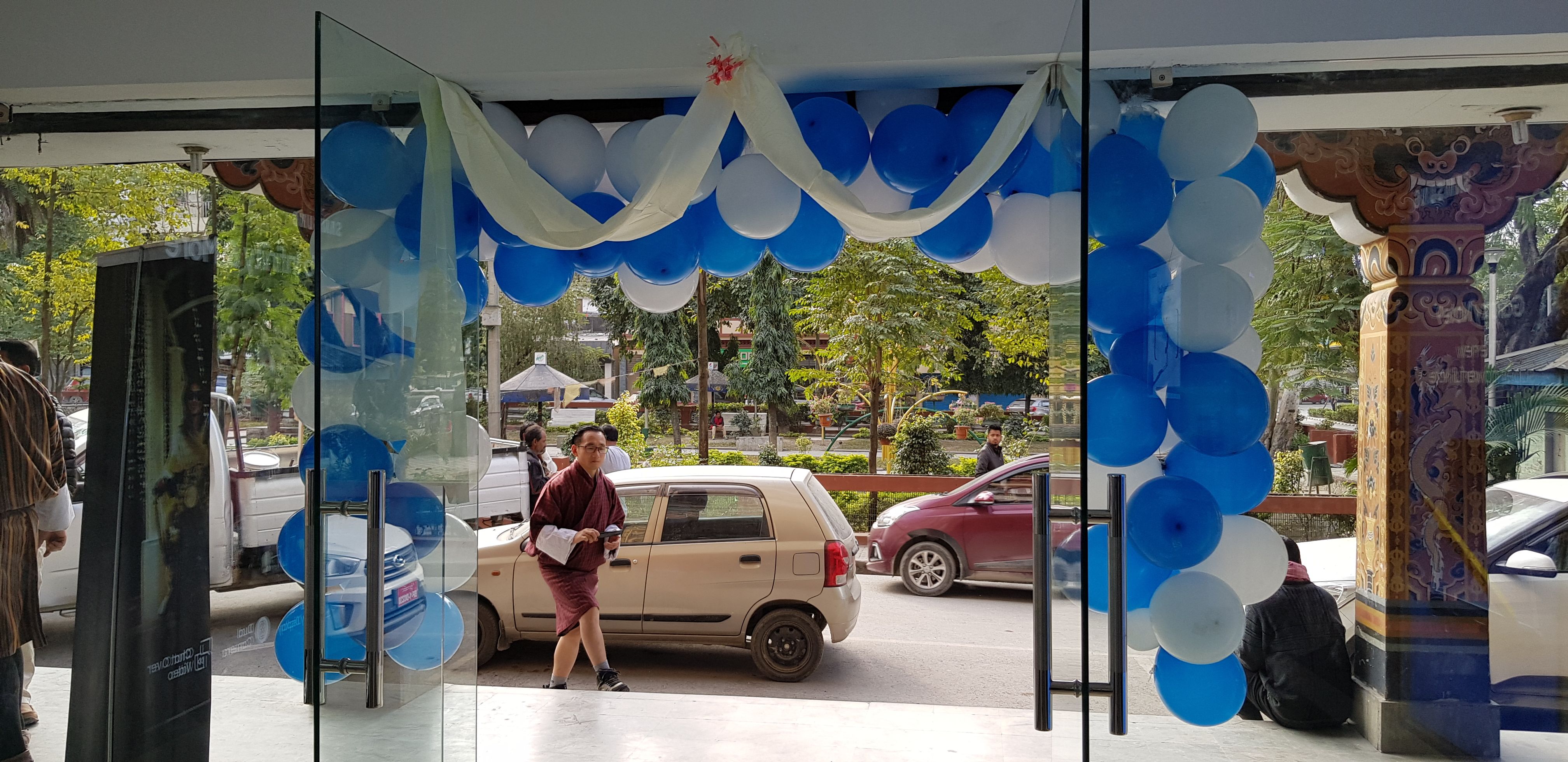 Tashi Electronics gallery image
